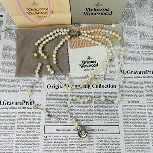 Vivienne Westwood Brooken pearl necklace Silver